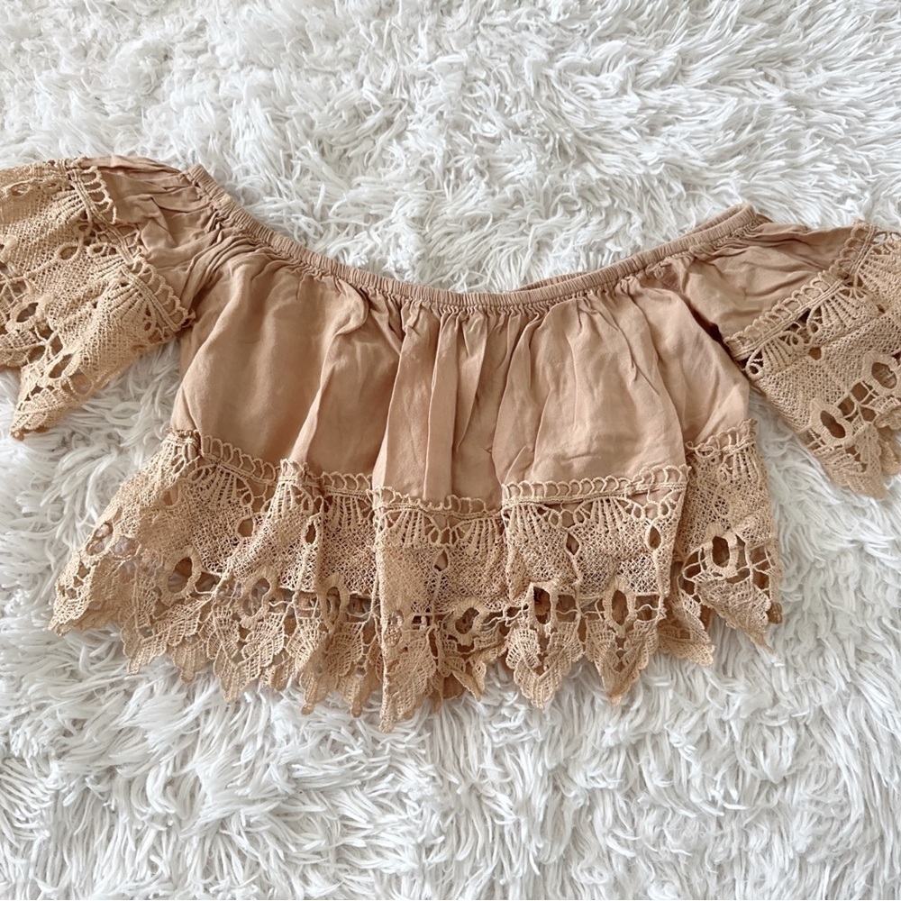 Tan Cropped Flutter Sleeve Blouse with Ruffles - Picture 3 of 5